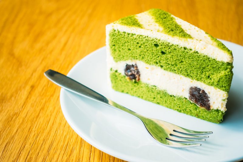 Matcha green tea cake